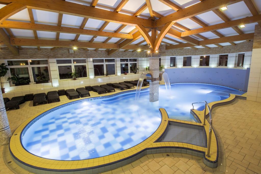 Wellness Hotel Katalin Gyenesdiás Habitación foto